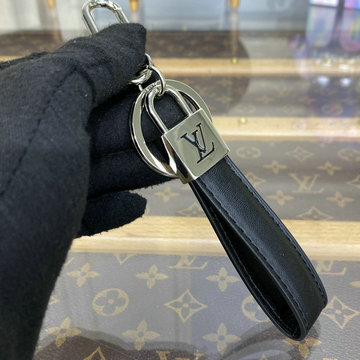 商品名称：ルイヴィトン LOUISVUITTON 057-M007452023年最新入荷 ドラゴンヌ LV パドロック キーホルダー キーリング キーケース LV イニシャル バッグチャーム
