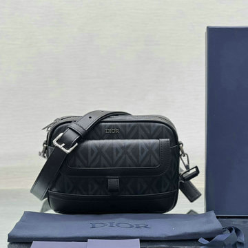 商品名称：クリスチャンディオール CHRISTIAN DIOR 99-CD106343BK 2023最新入荷 Dior Hit the Road メッセンジャーバッグ 斜め掛け ショルダーバッグ