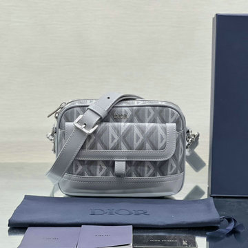 商品名称：クリスチャンディオール CHRISTIAN DIOR 99-CD106343HS2023最新入荷 Dior Hit the Road メッセンジャーバッグ 斜め掛け ショルダーバッグ