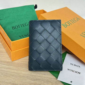 商品名称：ボッテガヴェネタ BOTTEGAVENETA aj-BOV592619QSL 2023年最新入荷 フラップカードケース 二つ折り短財布 カード入れ レザー