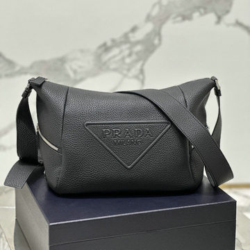 商品名称：プラダ PRADA 99-PD2VH165BK 2023年最新入荷 メッセンジャーバッグ 斜め掛け ショルダーバッグ クロスボディバッグ