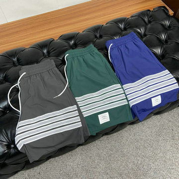 商品名称：トム ブラウン Thom Browne JS-KDTB23001 2023年最新入荷 スポーツパンツ スウェットパンツ ジョギングズボン 伸縮性のあるウエストバンド カジュアルズボン
