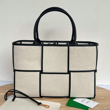 商品名称：ボッテガヴェネタ BOTTEGAVENETA  99-BOV710169BS 2023年最新入荷 ミディアム アルコ トートバッグ トップハンドルバッグ ハンドバッグ ショルダーバッグ