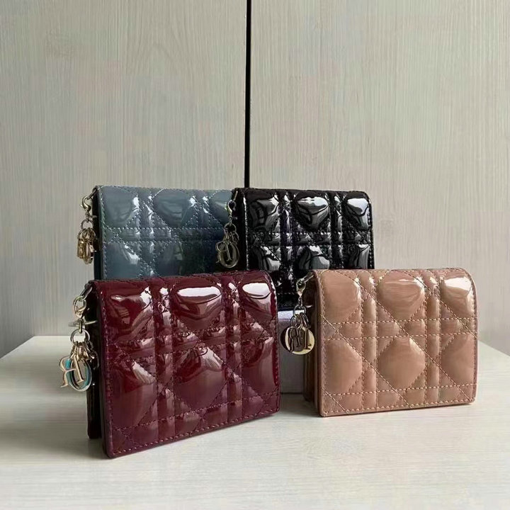 商品名称：クリスチャンディオール CHRISTIAN DIOR GH-CD2136QBK　2023年最新入荷 二つ折り短財布 カード入れ 小銭入れ ショートウォレット