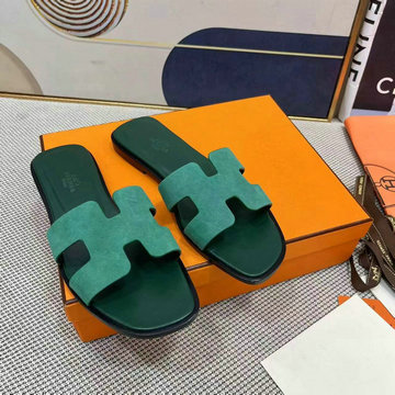 エルメス HERMES MS-HEJ23001G　2023年最新入荷 テディ オラン スライドサンダル ウール ローヒールミュール レディースシューズ サンダル カーフレザー