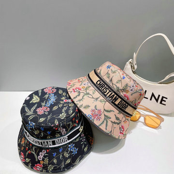 商品名称：クリスチャンディオール CHRISTIAN DIOR AN-MZCD23010 2023年最新入荷 ボブハット 日焼け止め 帽子刺繍入りバンド付き 短めのブリム