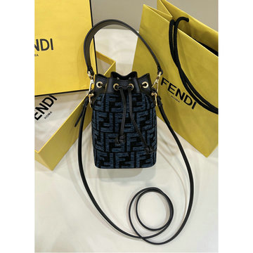 フェンディ FENDI 168-FD8578BLK 2023年最新入荷 ミニバッグ モン トレゾール バゲットバッグ 斜め掛け ショルダーバッグ クロスボディバッグ レディースかばん