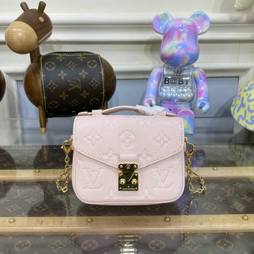 ルイヴィトン LOUISVUITTON 057-M81389　2022年最新入荷 マイクロ メティス チェーンポーチ 斜め掛け ショルダーバッグ クロスボディバッグ レディースかばん