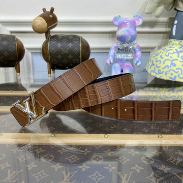 ルイヴィトン LOUISVUITTON 057-M0550JF 2023年最新入荷 LV イニシャル ベルト カーフレザー ワイドベルト ウェストベルト 幅4cm