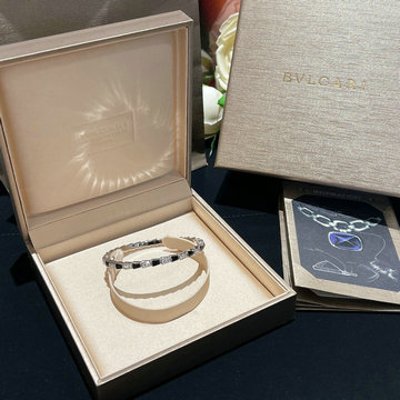 商品名称：ブルガリ BVLGARI CZZ-SZBV23001 2023年最新入荷 セルペンティ ヴァイパー ブレスレット マザー オブ パール エレメント パヴェダイヤモンド