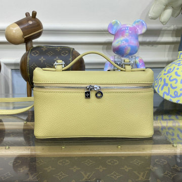 ロロ ピアーナ Loro piana 063-LP153419LYNY  2023年最新入荷 荷 エクストラ ポケット ポーチ 斜め掛け ショルダーバッグ クロスボディバッグ