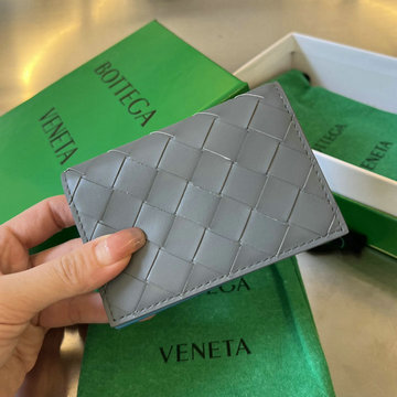 商品名称：ボッテガヴェネタ BOTTEGAVENETA aj-BOV605720PHL 2023年最新入荷 イントレチャート カードケース 二つ折り短財布 名刺入れ