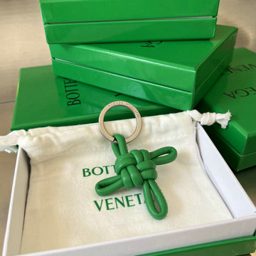 商品名称：ボッテガヴェネタ BOTTEGAVENETA aj-BOV619100GL  2023年最新入荷 キーホルダー キーリング キーケース バッグチャーム