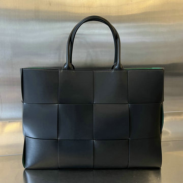 商品名称：ボッテガヴェネタ BOTTEGAVENETA aj-BOV620623PKG 2023年最新入荷 ラージ アルコ トートバッグ トップハンドルバッグ ハンドバッグ ショルダーバッグ