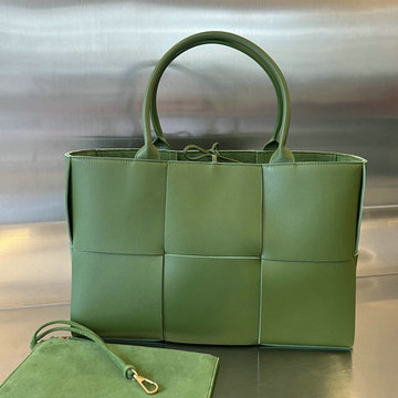 商品名称：ボッテガヴェネタ BOTTEGAVENETA aj-BOV609175QNG 2023年最新入荷 スモール アルコ トートバッグ トップハンドルバッグ ハンドバッグ