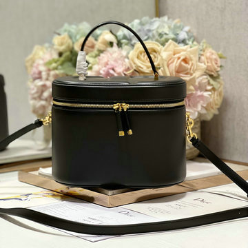 商品名称：クリスチャンディオール CHRISTIAN DIOR CD2298DPBK-GH 2023年最新入荷 CD シグネチャー ヴァニティケース 化粧かばん 斜め掛け ショルダーバッグ