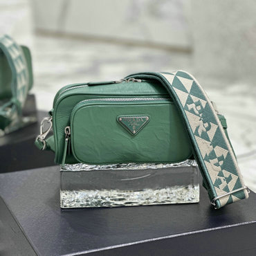 商品名称：プラダ PRADA GH-PD1BH198GL 2022年最新入荷 ナッパアンティーク マルチポケット 斜め掛け ショルダーバッグ クロスボディバッグ