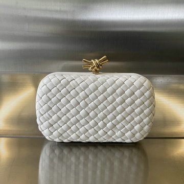 商品名称：ボッテガヴェネタ BOTTEGAVENETA aj-BOV717622BBS 2023年最新入荷 ノット ミノディエール 手持ちかばん クラッチバッグ イブニングバッグ