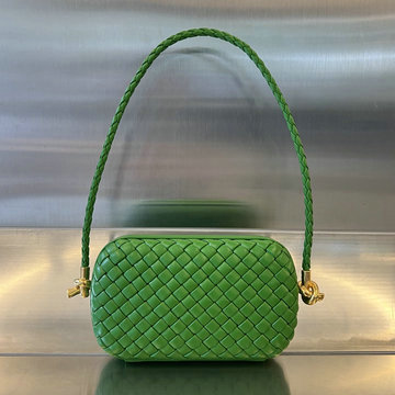 商品名称：ボッテガヴェネタ BOTTEGAVENETA aj-BOV717623BGL 2023年最新入荷 ノット クラッチバッグ 手持ちかばん イブニングバッグ ストラップが付き