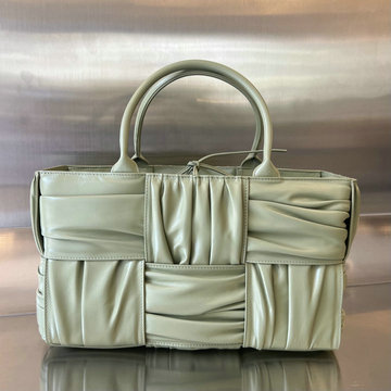 ボッテガヴェネタ BOTTEGAVENETA aj-BOV729043ZQG 2023年最新入荷 スモール アルコ トートバッグ ハンドバッグ 2way 斜め掛け ショルダーバッグ