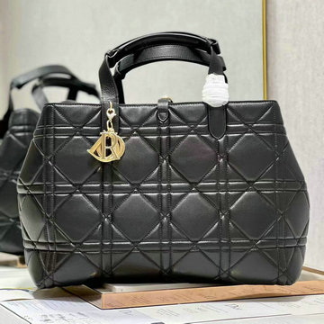 商品名称：クリスチャンディオール CHRISTIAN DIOR 99-CD118837BK 2023最新入荷 TOUJOURSバッグ ラージトートバッグ トップハンドルバッグ ハンドバッグ