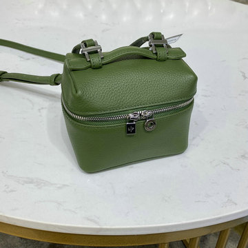 ロロ ピアーナ Loro piana 057-LP153411LYPG 2023年最新入荷 荷 エクストラ ポケット ミニポーチ 斜め掛け ショルダーバッグ クロスボディバッグ