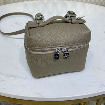 ロロ ピアーナ Loro piana 057-LP153411LYFH 2023年最新入荷 荷 エクストラ ポケット ミニポーチ 斜め掛け ショルダーバッグ クロスボディバッグ