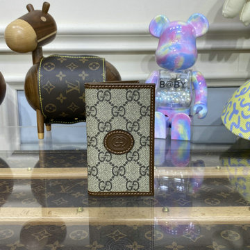 グッチ GUCCI 057-GG722601BKF 2023年最新作 二つ折りカードケース カード入れ 名刺入れ