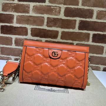 商品名称：グッチ GUCCI 057-GG702200CS 2023年最新作 GGマトラッセ レザー スモール バッグ 斜め掛け ショルダーバッグ クロスボディバッグ レザー