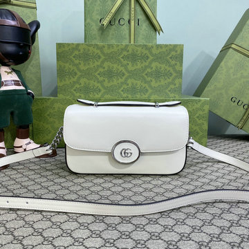 商品名称：グッチ GUCCI 057-GG739722BS 2023年最新入荷 PETITE GG ミニ チェーンポーチ 斜め掛け ショルダーバッグ クロスボディバッグ レディースかばん