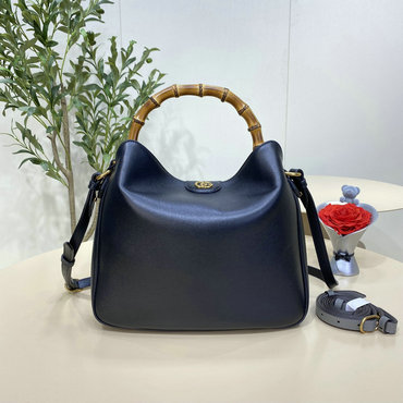 商品名称：グッチ GUCCI 057-GG746124BK 2023年最新入荷 ダイアナ ミディアム ショルダーバッグ トートバッグ ハンドバッグ クロスボディバッグ レディースかばん