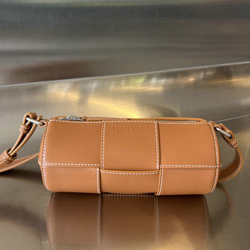 商品名称：ボッテガヴェネタ BOTTEGAVENETA aj-BOV741561ZS 2023年最新入荷 スモール カネット 斜め掛け ショルダーバッグ 円筒形 クロスボディバッグ