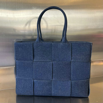 商品名称：ボッテガヴェネタ BOTTEGAVENETA aj-BOV744022NLS 2023年最新入荷 スモール アルコ トートバッグ トップハンドルバッグ ハンドバッグ ショルダーバッ