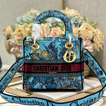 クリスチャンディオール CHRISTIAN DIOR 99-CD0565DXLS 2023年最新入荷 レディ ディオール ミディアム トートバッグ 2way 斜め掛け ショルダーバッグ