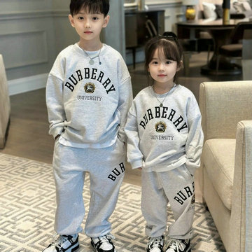 バーバリー BURBERRY MS-TYBR23008 2023年夏最新入荷 子供服 2点セットアップ ツーピース スポーツジャージー ロングスリーブ スウェットシャツ 男女兼用