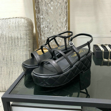 シャネル CHANEL 26-CHJ23033P  2023年秋冬最新入荷 ウェッジソール サンダル ウィメンズ スライドサンダル フラットフォーム レディースシューズ 厚底