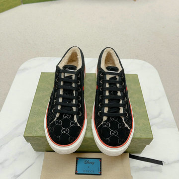 グッチ GUCCI 26-GGJ23039D 2023年秋冬最新入荷 スニーカー レースアップシューズ メンズシューズ カジュアルシューズ スポーツシューズ レディースシューズ 男女兼用