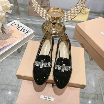 商品名称：ミュウミュウ MIUMIU 26-MMJ23006 2023年最新入荷 ローファーシューズ フラットシューズ カジュアルシューズ レディースシューズ