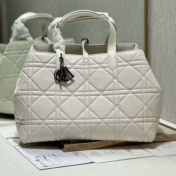 商品名称：クリスチャンディオール CHRISTIAN DIOR 99-CD118837KBS 2023年最新入荷 TOUJOURSバッグ ラージトートバッグ トップハンドルバッグ ハンドバッグ