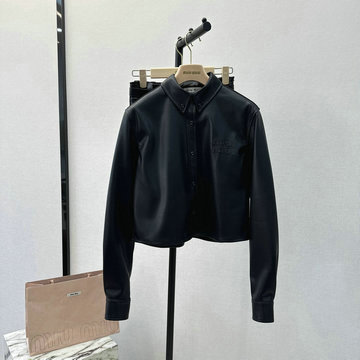 商品名称：ミュウミュウMIUMIU XG-WTMM24001 2023年秋冬最新入荷 ロングスリーブ レザージャケット ショート丈 トップスコート アウターコート レジャーコート