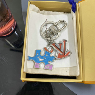 ルイヴィトン LOUISVUITTON 057-MP3453 2023年最新入荷 キーホルダー キーリング キーケース バッグチャーム