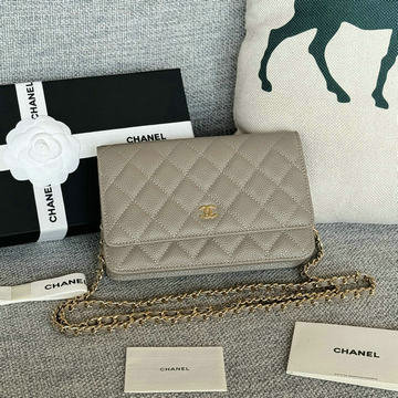 商品名称：シャネル CHANEL CC-CH0250QDJHS 2023年最新入荷 クラシック チェーンウォレット 斜めがけ ショルダーバッグ フラップバッグ クロスボディバッグ