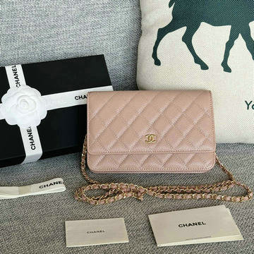 商品名称：シャネル CHANEL CC-CH0250QDJQF 2023年最新入荷 クラシック チェーンウォレット 斜めがけ ショルダーバッグ フラップバッグ クロスボディバッグ