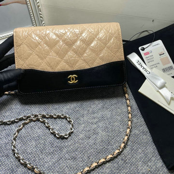 シャネル CHANEL CC-CH84389XS 2023年最新入荷 チェーンウォレット 斜め掛け ショルダーバッグ クロスボディバッグ