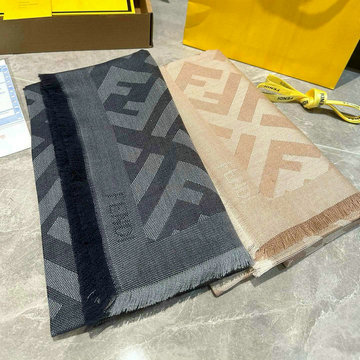 フェンディ FENDI AN-WJFD24001 2024年最新入荷 スクエア マフラー カシミヤ ストール