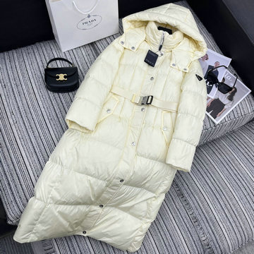 商品名称：プラダ PRADA JS-YFPD24010 2024年秋冬最新入荷 フーデッド パファージャケット ジップアップ ダウンジャケット ロング丈 レディース アウター