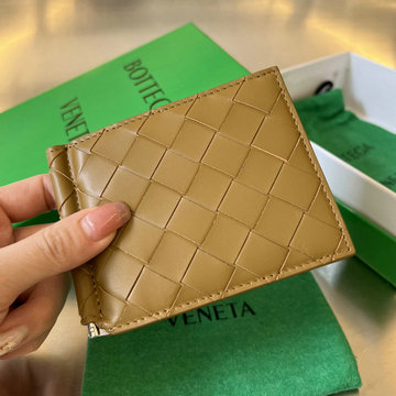 ボッテガヴェネタ BOTTEGAVENETA aj-BOV592626QZS 2024年最新入荷 イントレチャートレザー 二つ折り財布 マネークリップ ショートウォレット