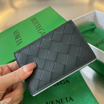 ボッテガヴェネタ BOTTEGAVENETA aj-BOV605720PKL  2024年最新入荷 メンズ フラップカードケース 名刺入れ イントレチャートレザー
