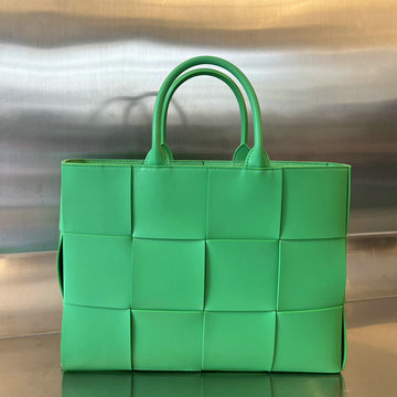 商品名称：ボッテガヴェネタ BOTTEGAVENETA aj-BOV729244QGL  2024年最新入荷 ミディアム アルコ トートバッグ ハンドバッグ レザー レディース グリーン