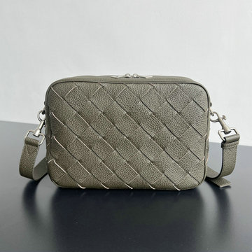商品名称：ボッテガヴェネタ BOTTEGAVENETA  aj-BOV755925SK 2024年最新入荷 ミディアム イントレチャート ショルダーバッグ